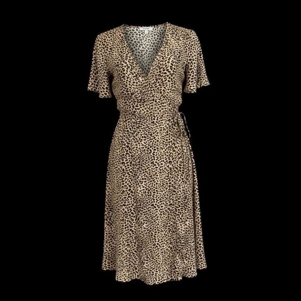 Liz Claiborne Animal Print signature classic wrap dress Midi Dress
